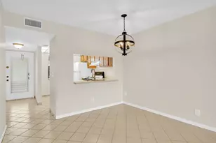 10304 Sunrise Lakes Blvd, Sunrise, FL 33322 - Photo 11