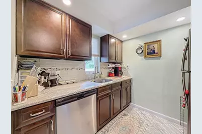 1672 SE Green Acres Cir, Unit #B-104, Port Saint Lucie, FL 34952 - Photo 23