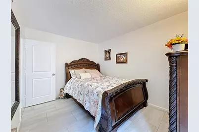 1672 SE Green Acres Cir, Unit #B-104, Port Saint Lucie, FL 34952 - Photo 37