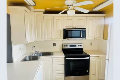 2800 NW 56th Ave, Unit #C-303, Lauderhill, FL 33313 - Photo 5