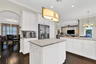 10250 Peninsula Pl, Parkland, FL 33076 - Photo 11