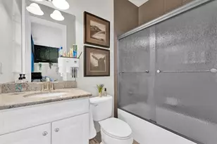 10250 Peninsula Pl, Parkland, FL 33076 - Photo 19