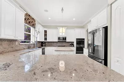 10250  Peninsula Pl, Parkland, FL 33076 - Photo 9