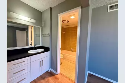 9450  Live Oak Pl, Unit #303, Davie, FL 33324 - Photo 5