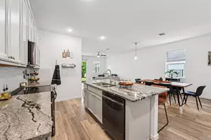 1910 Harding St, Lake Worth Beach, FL 33460 - Photo 11