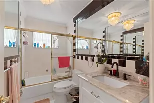 2670 NE 47th St, Lighthouse Point, FL 33064 - Photo 9