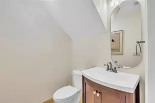 913 NE 17th Way Unit #*, Fort Lauderdale, FL 33304 - Photo 17