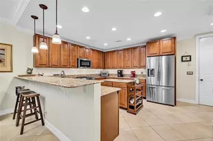 913 NE 17th Way Unit #*, Fort Lauderdale, FL 33304 - Photo 11