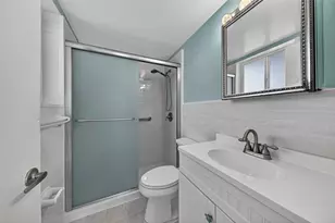 180 Isle of Venice Dr, Fort Lauderdale, FL 33301 - Photo 45