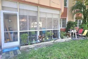 8120 SW 24th St, North Lauderdale, FL 33068 - Photo 5