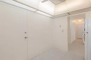 1985 S Ocean Dr, Hallandale Beach, FL 33009 - Photo 15