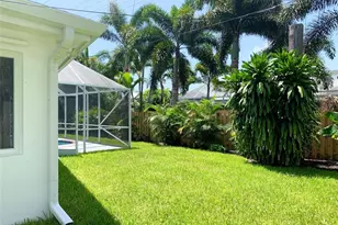 764 SW 7th St, Boca Raton, FL 33486 - Photo 33