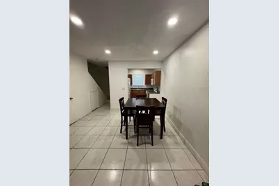 2452  Taylor St, Unit #204, Hollywood, FL 33020 - Photo 3