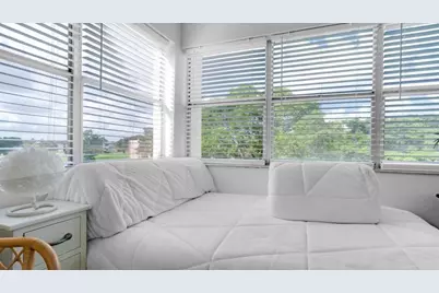 9581  Sunrise Lakes Blvd, Unit #309, Sunrise, FL 33322 - Photo 15