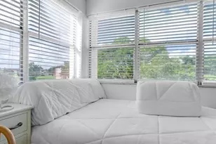 9581 Sunrise Lakes Blvd, Sunrise, FL 33322 - Photo 15