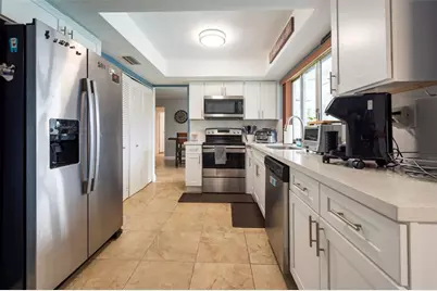 9081 NW 21st Mnr, Sunrise, FL 33322 - Photo 15