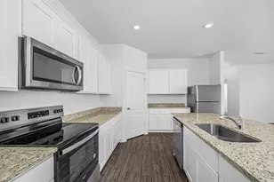 7926 105th Ave, Vero Beach, FL 32967 - Photo 9