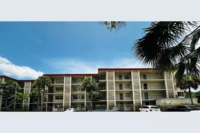 3070 NW 48th Ter, Unit #307, Lauderdale Lakes, FL 33313 - Photo 5