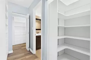 211 S Ocean Dr, Hollywood, FL 33019 - Photo 19