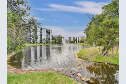 2208 S Cypress Bend Dr, Unit #401, Pompano Beach, FL 33069 - Photo 43