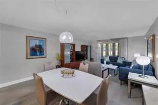 480 NW 76th Ave, Margate, FL 33063 - Photo 9