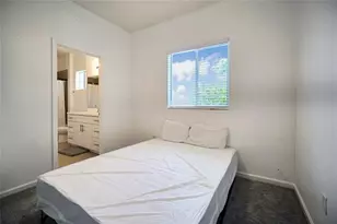 378 NE 47th Pl, Deerfield Beach, FL 33064 - Photo 21