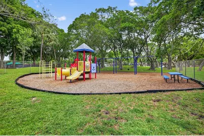 2205 S Cypress Bend Dr, Unit #505, Pompano Beach, FL 33069 - Photo 69