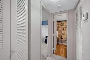 2205 S Cypress Bend Dr, Pompano Beach, FL 33069 - Photo 35