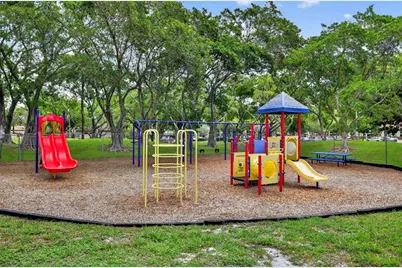 2205 S Cypress Bend Dr, Unit #505, Pompano Beach, FL 33069 - Photo 71