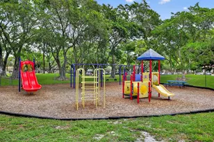 2205 S Cypress Bend Dr, Pompano Beach, FL 33069 - Photo 71