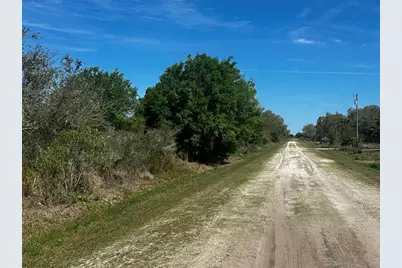 19093 NW 302nd St, Okeechobee, FL 34972 - Photo 1