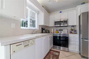 2100 NE 38th St, Lighthouse Point, FL 33064 - Photo 7