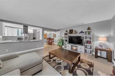 7466  Ashmont Cir, Unit #303, Tamarac, FL 33321 - Photo 5