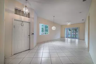 10152 Lombardy Dr, Tamarac, FL 33321 - Photo 5