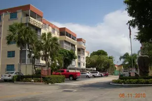 410 NW 68th Ave, Plantation, FL 33317 - Photo 1