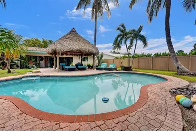 60 SE 10th St, Pompano Beach, FL 33060 - Photo 39