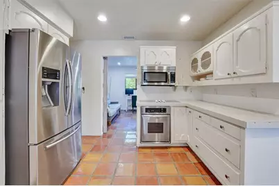 60 SE 10th St, Pompano Beach, FL 33060 - Photo 23