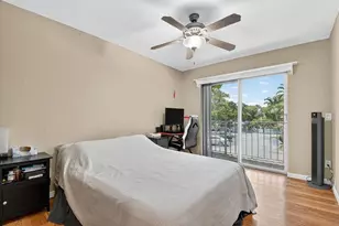 2236 Nova Village Dr, Davie, FL 33317 - Photo 23