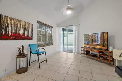 3273  El Camino Real, West Palm Beach, FL 33409 - Photo 11