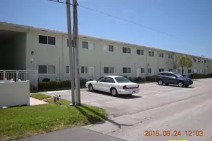 2100 NE 38th St, Lighthouse Point, FL 33064 - Photo 1