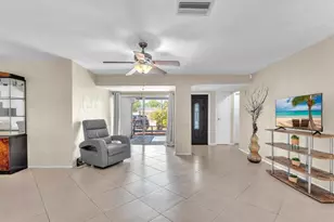 6772 Camelia Dr, Miramar, FL 33023 - Photo 5