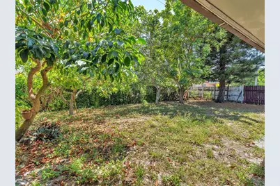 6772  Camelia Dr, Miramar, FL 33023 - Photo 25