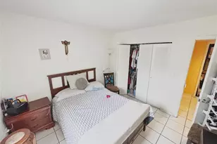 6780 W 2nd Ct, Hialeah, FL 33012 - Photo 17