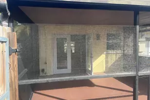 872 NE 36th St, Oakland Park, FL 33334 - Photo 17