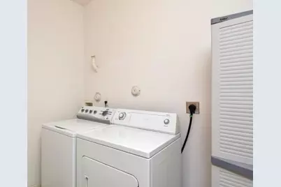 676 W Palm Aire Dr, Pompano Beach, FL 33069 - Photo 41