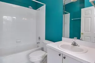 676 W Palm Aire Dr, Pompano Beach, FL 33069 - Photo 27