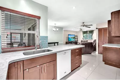 630 NW 80th Ter, Margate, FL 33063 - Photo 23