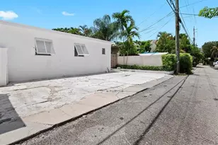 1315 SE 2nd St Unit #Rear W, Fort Lauderdale, FL 33301 - Photo 11