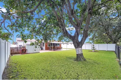 2011 N 31st Ave, Hollywood, FL 33021 - Photo 27