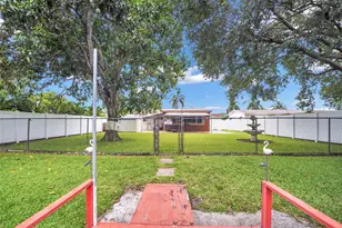 2011 N 31st Ave, Hollywood, FL 33021 - Photo 29